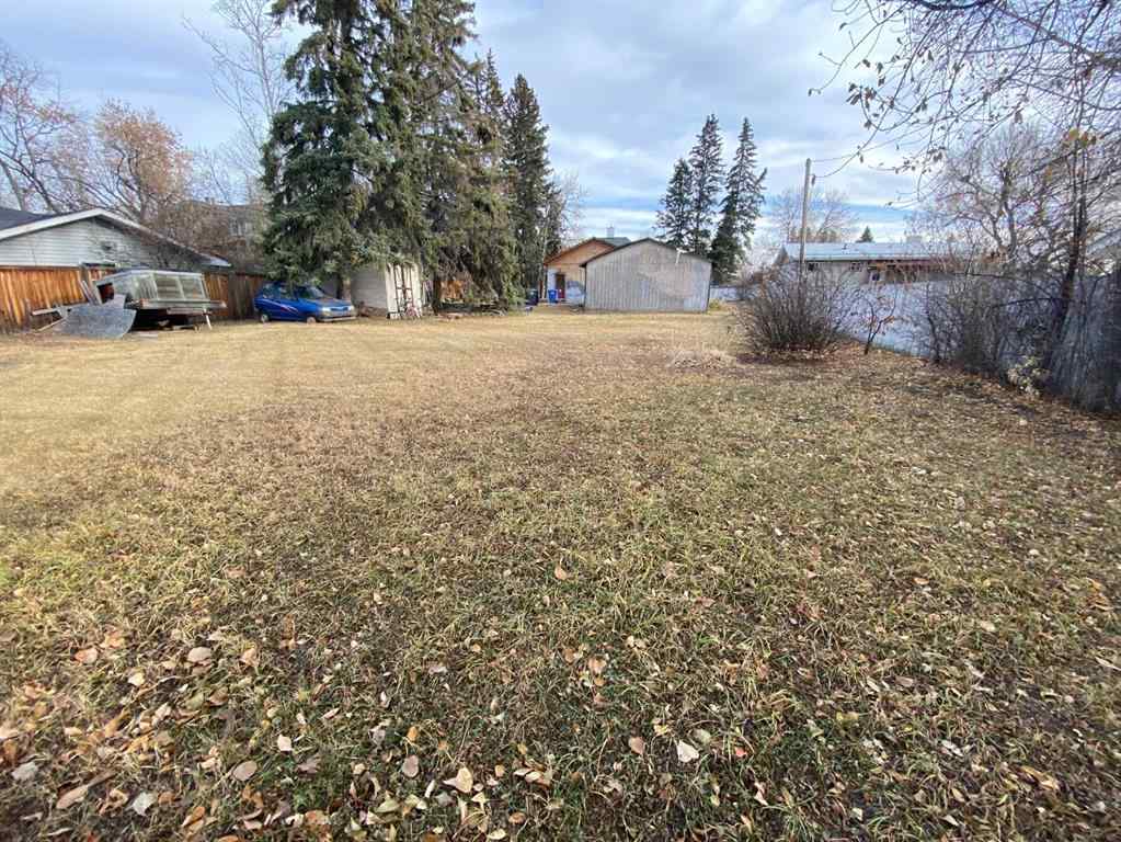 MLS® A2268222 - 663 11 Avenue  in NONE Carstairs, Residential