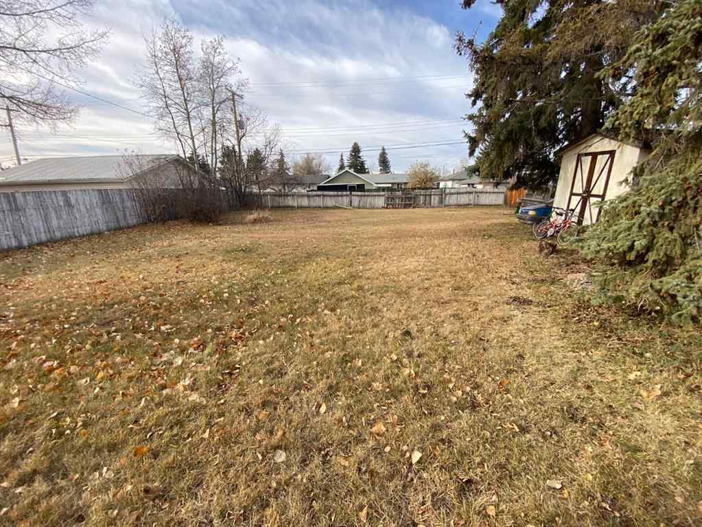 MLS® A2268222 - 663 11 Avenue  in NONE Carstairs, Residential