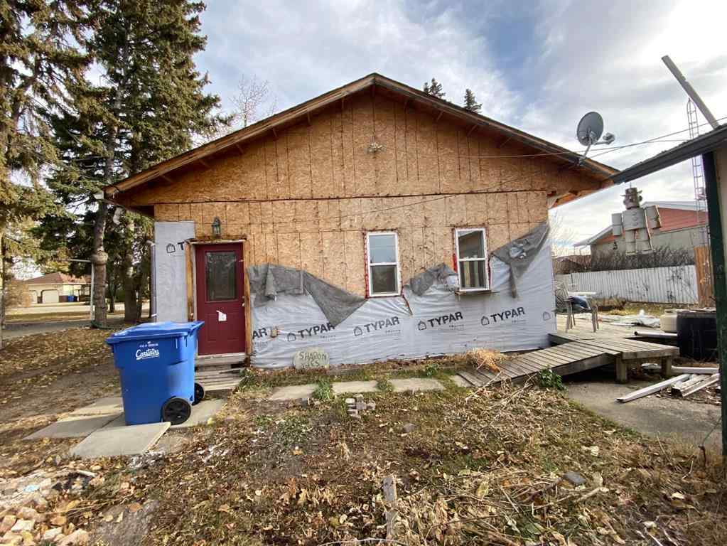 MLS® A2268222 - 663 11 Avenue  in NONE Carstairs, Residential