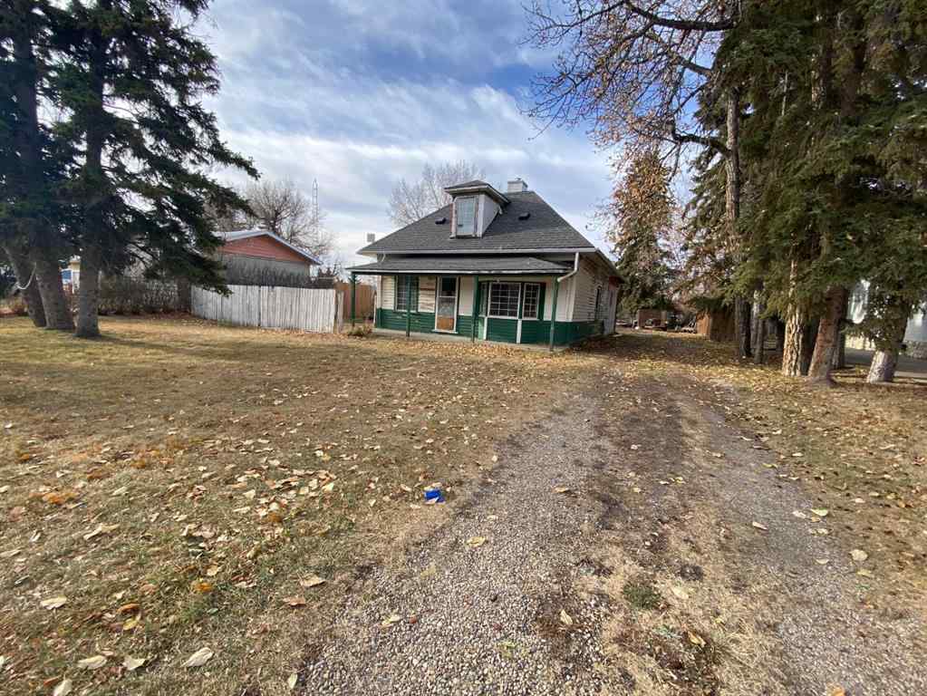 MLS® A2268222 - 663 11 Avenue  in NONE Carstairs, Residential