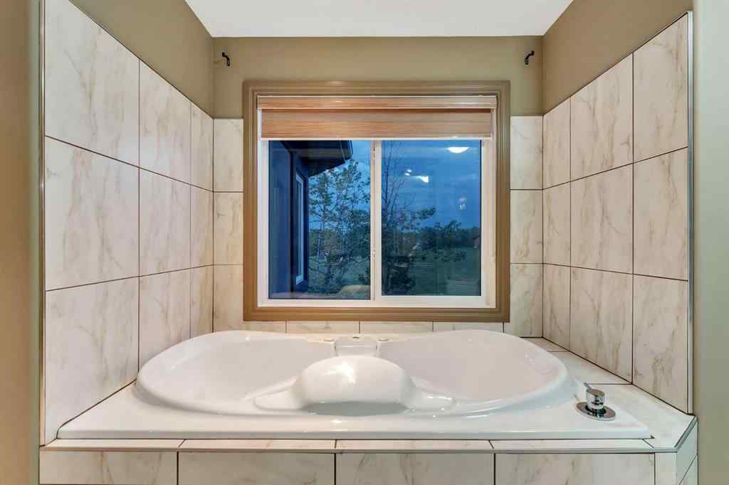 MLS® A2268223 - 262020 Poplar Hill Drive  in Bearspaw_Calg Rural Rocky View County, Residential