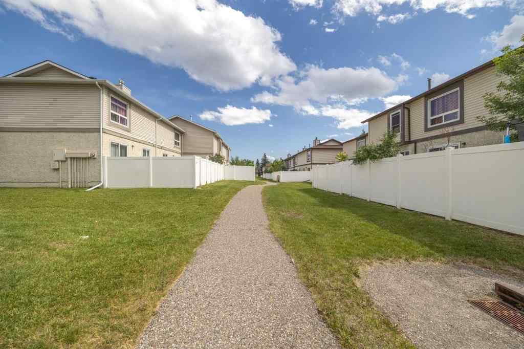 MLS® A2268225 - 105 Deer Ridge Lane SE in Deer Run Calgary, Residential