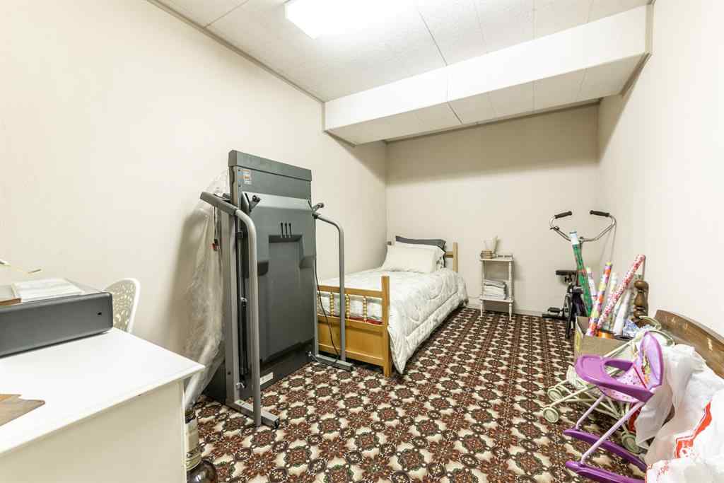 MLS® A2268227 - 3205 58 Avenue  in Steele Heights Lloydminster, Residential