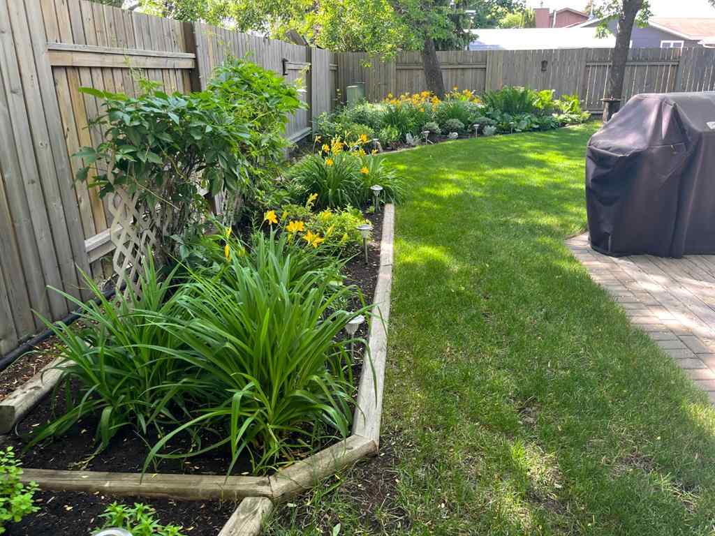 MLS® A2268227 - 3205 58 Avenue  in Steele Heights Lloydminster, Residential