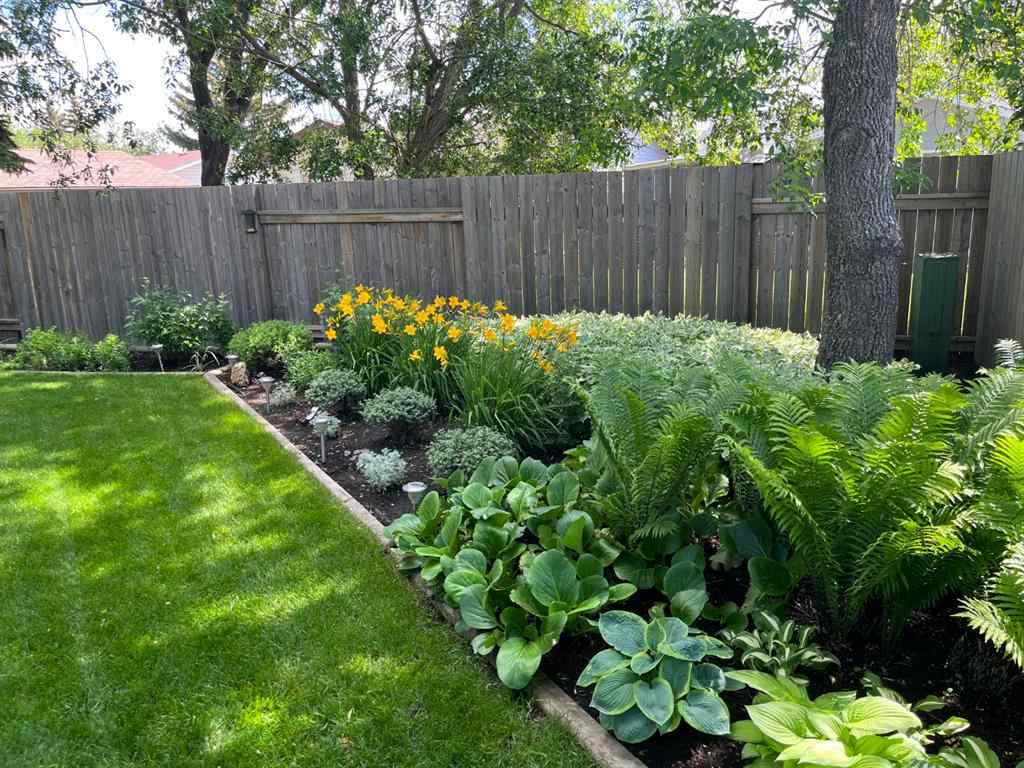 MLS® A2268227 - 3205 58 Avenue  in Steele Heights Lloydminster, Residential