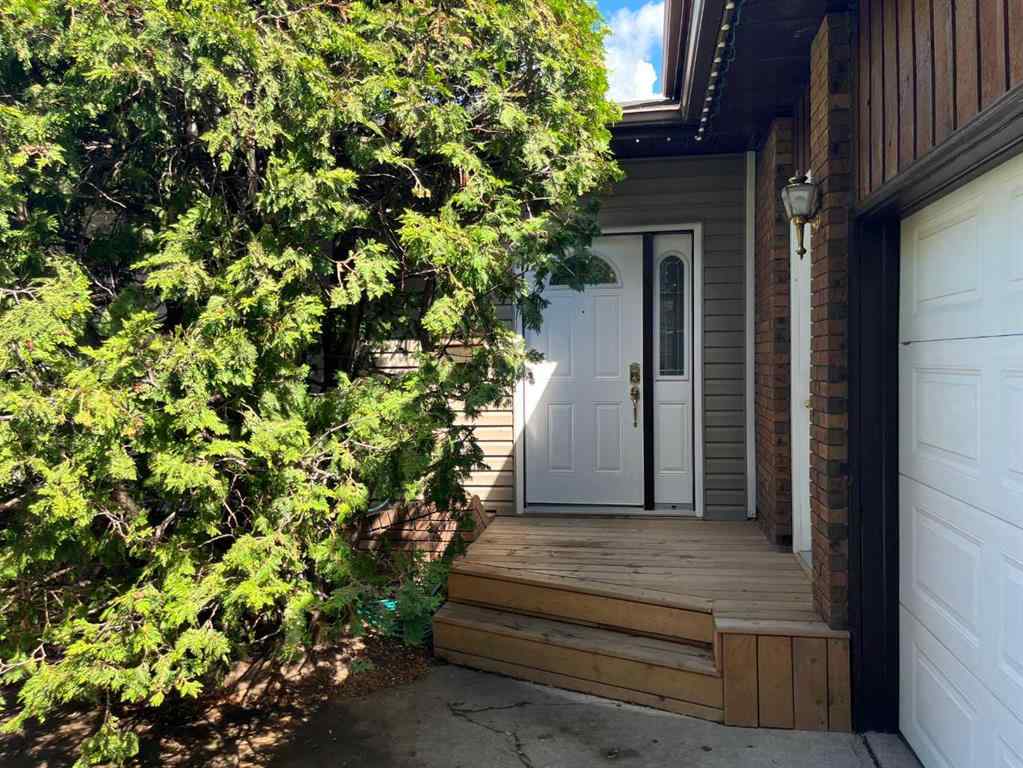 MLS® A2268227 - 3205 58 Avenue  in Steele Heights Lloydminster, Residential