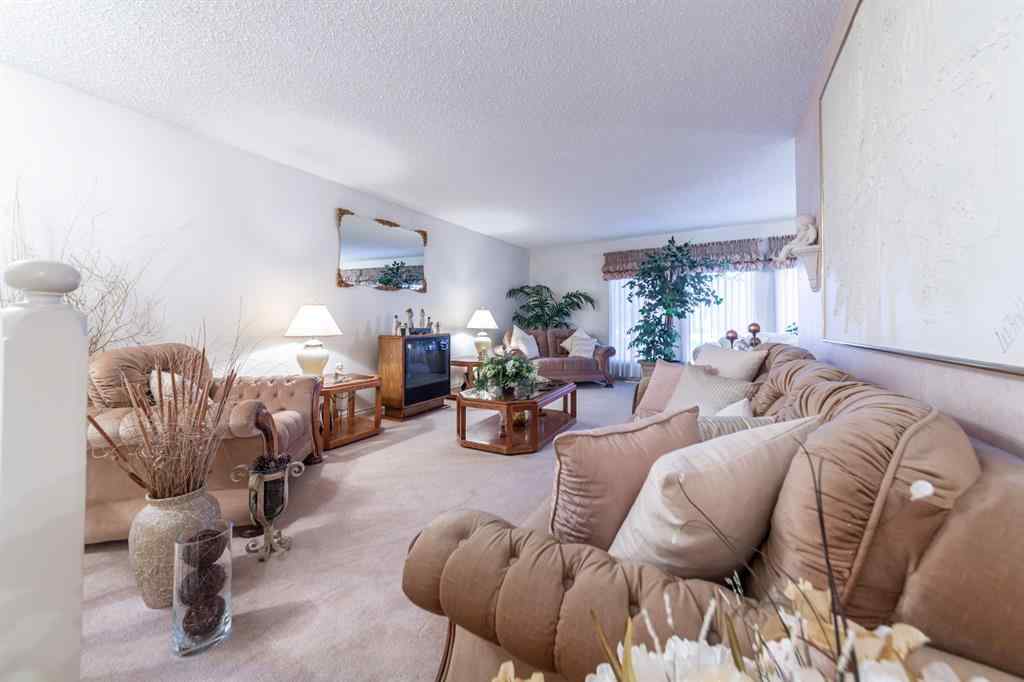 MLS® A2268227 - 3205 58 Avenue  in Steele Heights Lloydminster, Residential