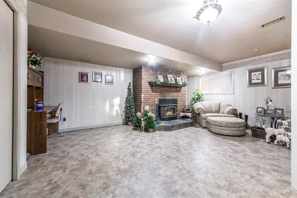 MLS® A2268227 - 3205 58 Avenue  in Steele Heights Lloydminster, Residential