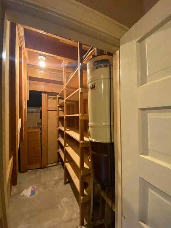 MLS® A2268229 - 240 1 Street E in Central Brooks, Residential