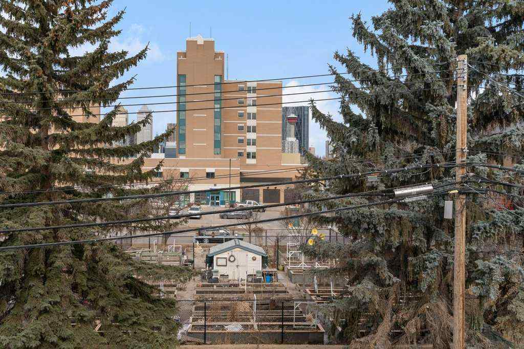MLS® A2268233 - Unit #10 210 25 Avenue SW in Mission Calgary, Residential