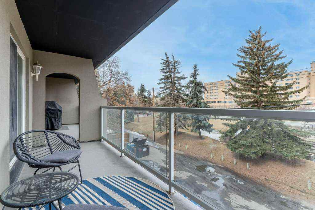MLS® A2268233 - Unit #10 210 25 Avenue SW in Mission Calgary, Residential