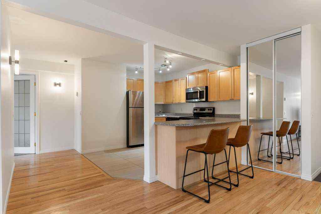 MLS® A2268233 - Unit #10 210 25 Avenue SW in Mission Calgary, Residential