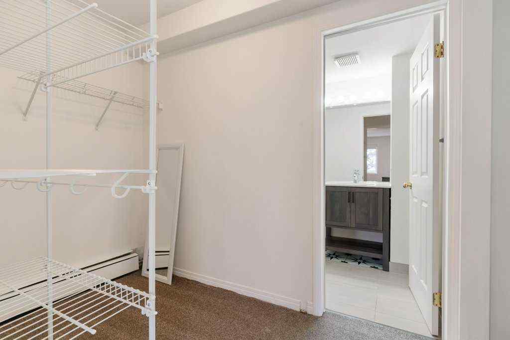 MLS® A2268233 - Unit #10 210 25 Avenue SW in Mission Calgary, Residential