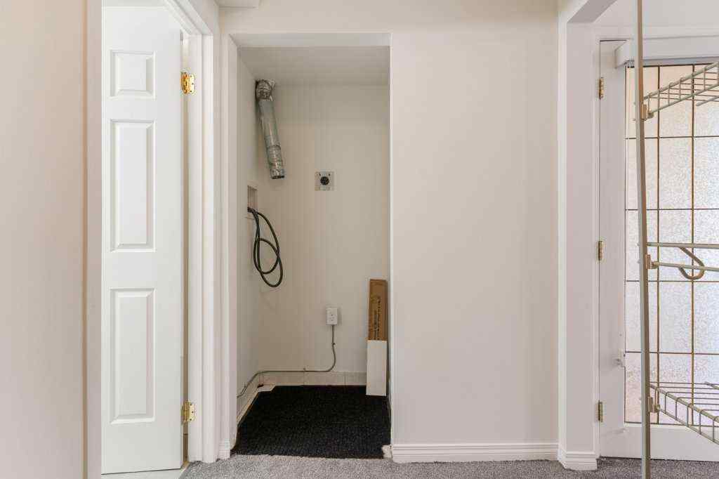 MLS® A2268233 - Unit #10 210 25 Avenue SW in Mission Calgary, Residential