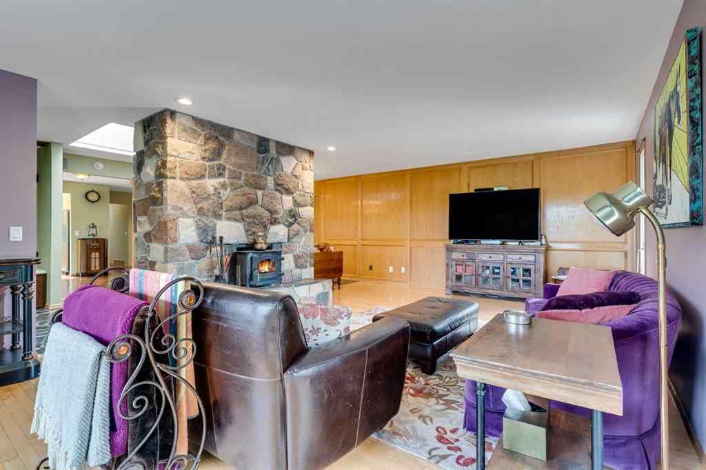 MLS® A2268236 - 24157 Meadow Drive  in Bearspaw_Calg Rural Rocky View County, Residential