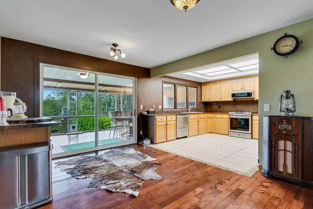 MLS® A2268236 - 24157 Meadow Drive  in Bearspaw_Calg Rural Rocky View County, Residential