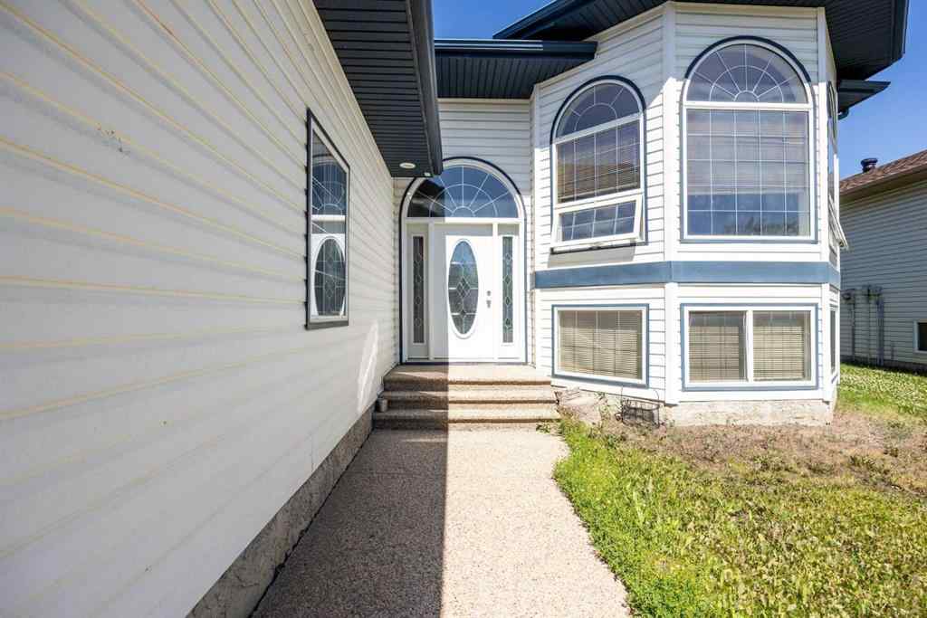 MLS® A2268238 - 110 Lanauze Street  in Timberlea Fort McMurray, Residential