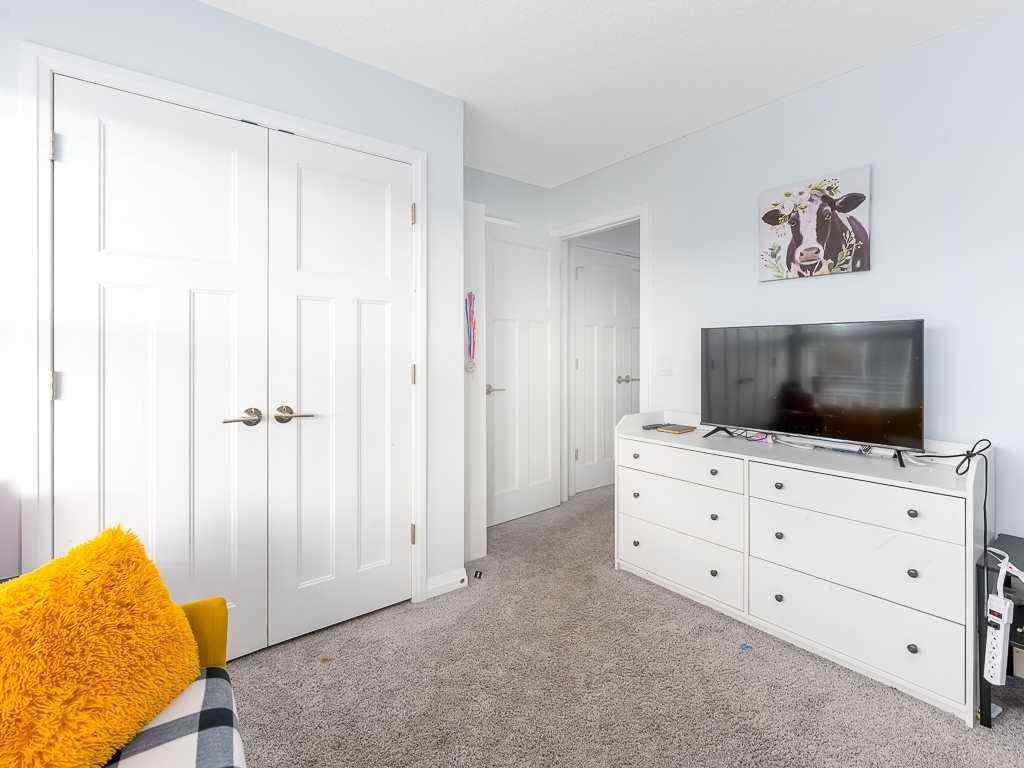 MLS® A2268243 - 256 Auburn Springs Close SE in Auburn Bay Calgary, Residential