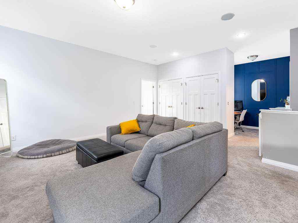 MLS® A2268243 - 256 Auburn Springs Close SE in Auburn Bay Calgary, Residential