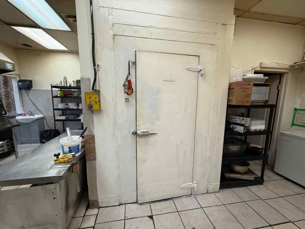 MLS® A2268244 -     in  Calgary, Commercial