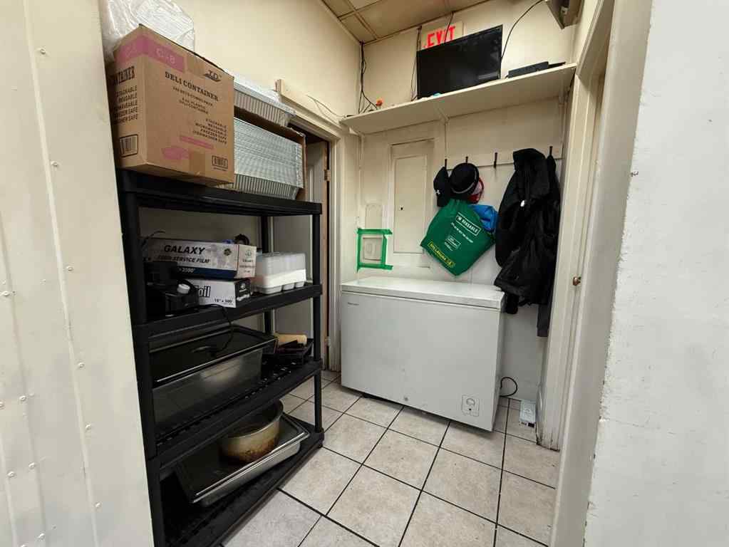 MLS® A2268244 -     in  Calgary, Commercial