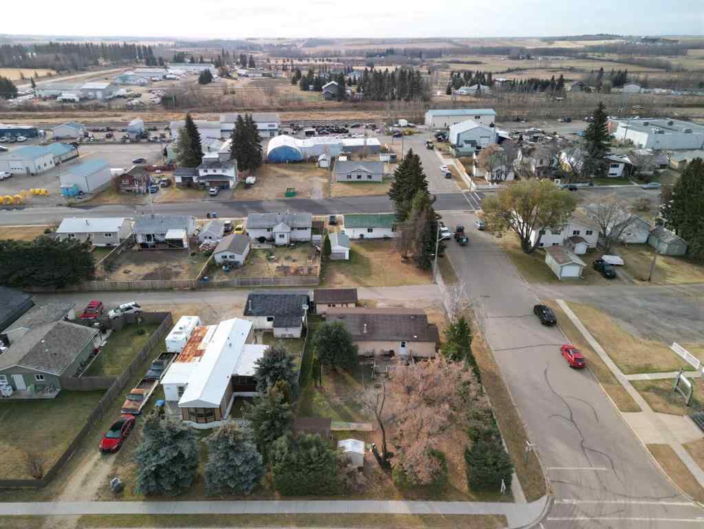 MLS® A2268245 - 4847 52 Avenue  in NONE Eckville, Residential