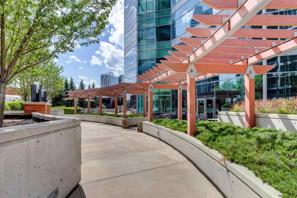MLS® A2268248 - Unit #501 220 12 Avenue SE in Beltline Calgary, Residential