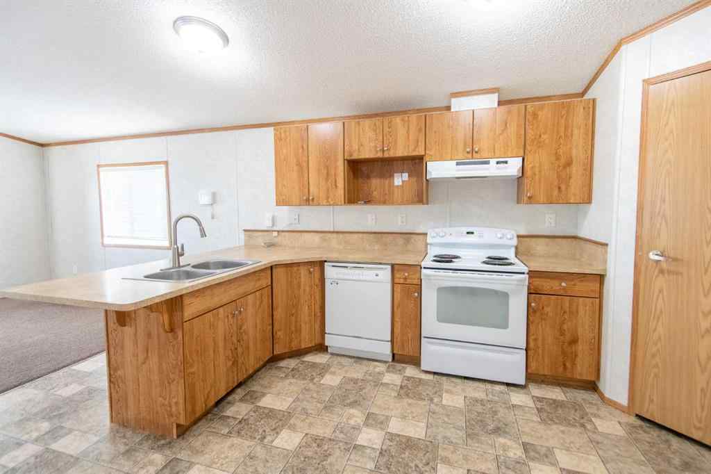 MLS® A2268250 - 10509 110 Ave   in NONE La Crete, Residential