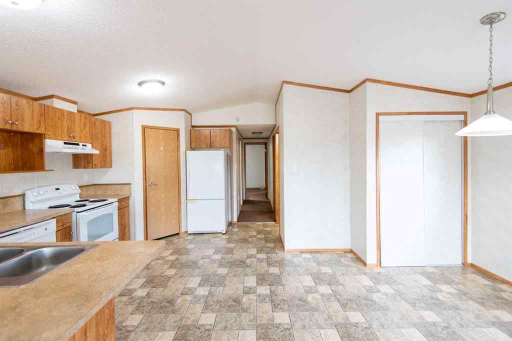 MLS® A2268250 - 10509 110 Ave   in NONE La Crete, Residential