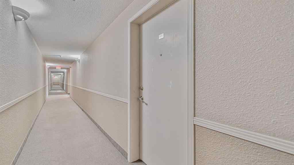 MLS® A2268251 - Unit #105 17 Country Village Bay NE in Country Hills Village Calgary, Residential