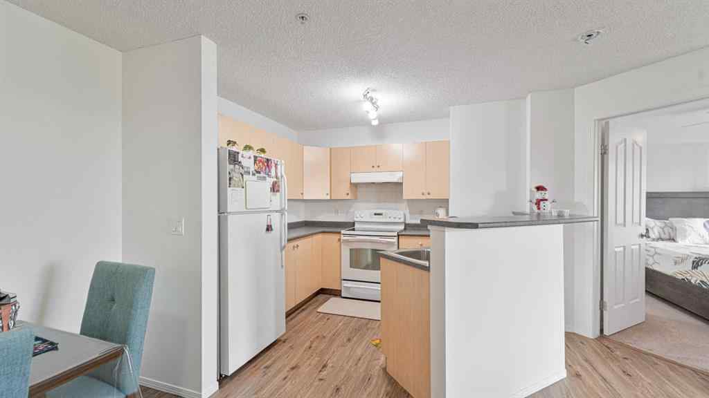 MLS® A2268251 - Unit #105 17 Country Village Bay NE in Country Hills Village Calgary, Residential