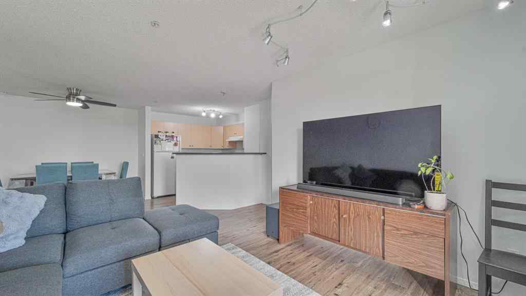 MLS® A2268251 - Unit #105 17 Country Village Bay NE in Country Hills Village Calgary, Residential