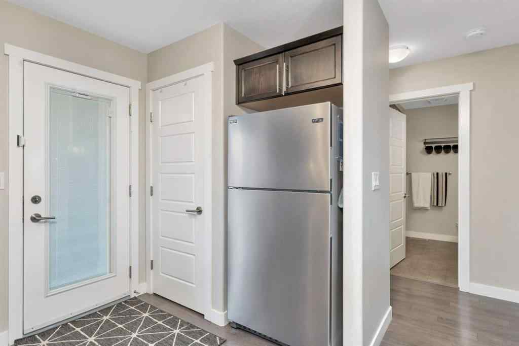 MLS&reg; # A2268257 - 23 Hampton Crescent  in Hampton Pointe Sylvan Lake, Residential Open Houses