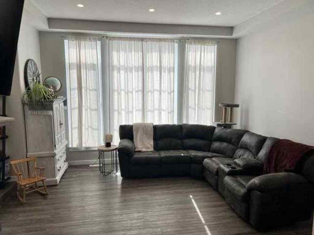 MLS® A2268259 - Unit #11 1049 Alberta Avenue  in NONE DeBolt, Residential