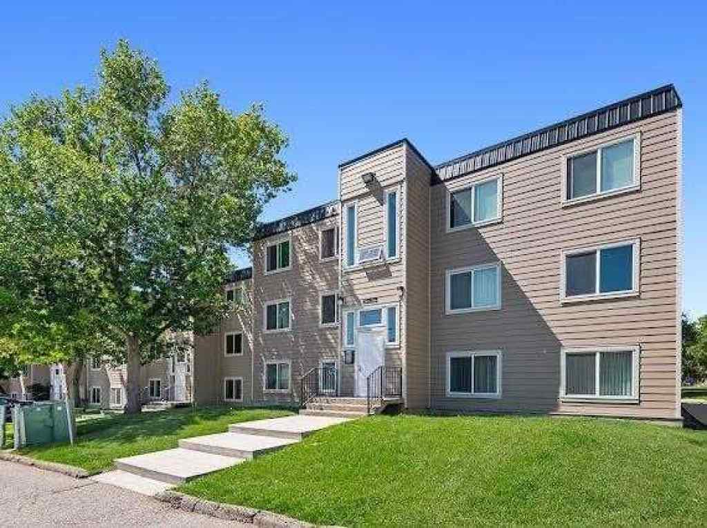 MLS® A2268265 - Unit #211 315 Heritage Drive SE in Acadia Calgary, Residential