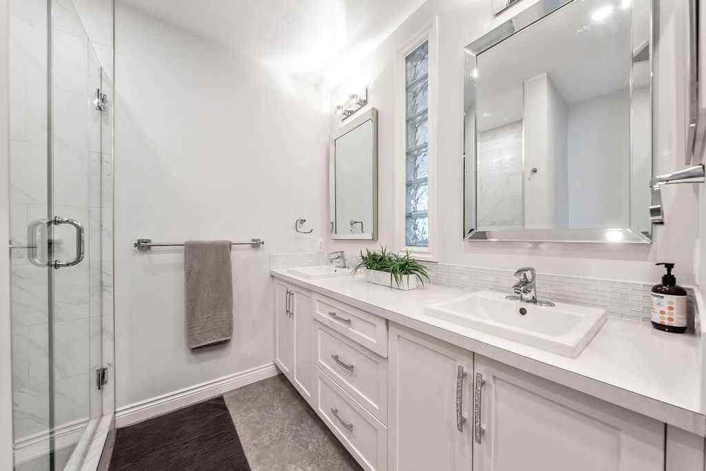 MLS® A2268269 - Unit #44 10030 Oakmoor Way SW in Oakridge Calgary, Residential