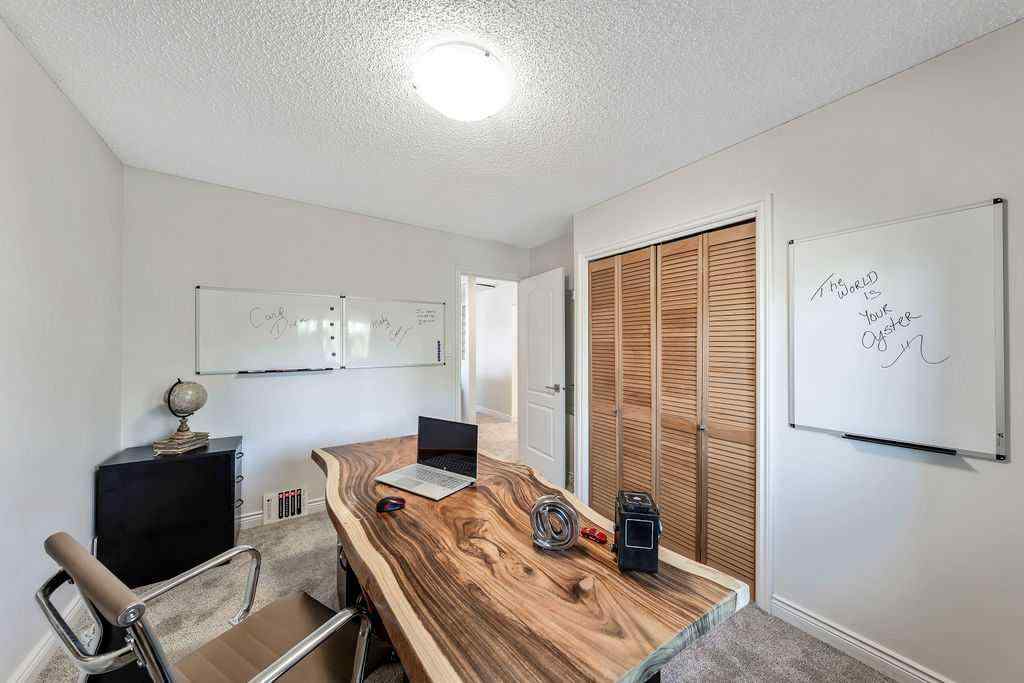 MLS® A2268269 - Unit #44 10030 Oakmoor Way SW in Oakridge Calgary, Residential