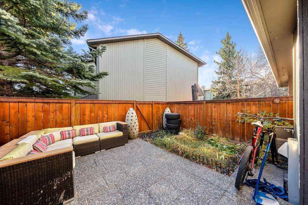 MLS® A2268269 - Unit #44 10030 Oakmoor Way SW in Oakridge Calgary, Residential