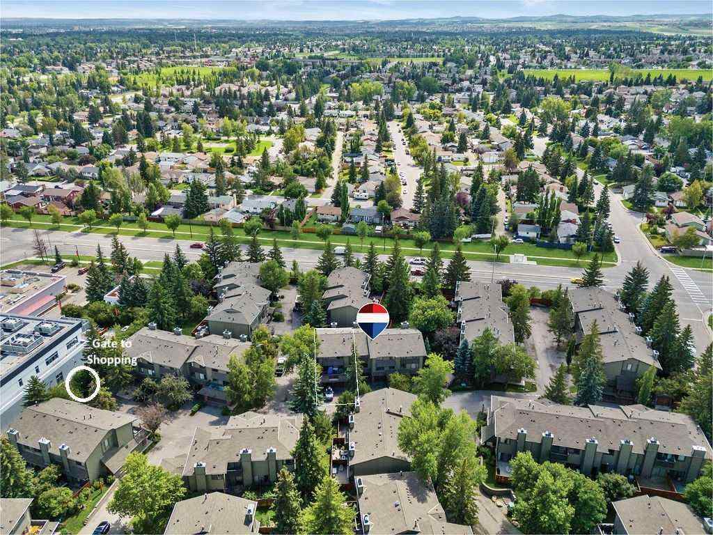 MLS® A2268269 - Unit #44 10030 Oakmoor Way SW in Oakridge Calgary, Residential