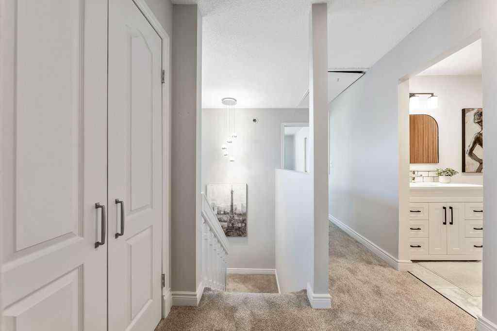 MLS® A2268269 - Unit #44 10030 Oakmoor Way SW in Oakridge Calgary, Residential