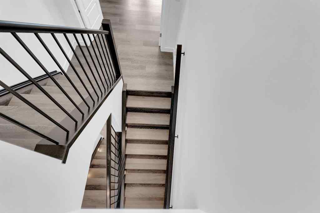 MLS® A2268271 - 264 Lucas Way NW in Livingston Calgary, Residential