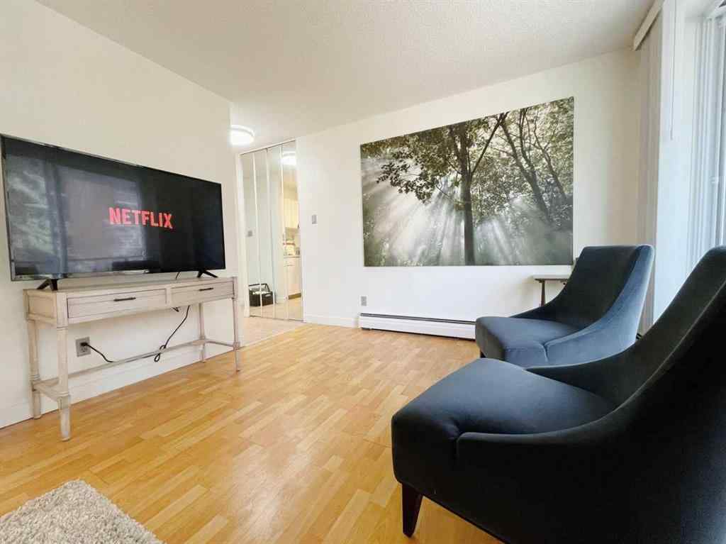 MLS® A2268272 - Unit #201 1111 15 Avenue SW in Beltline Calgary, Residential