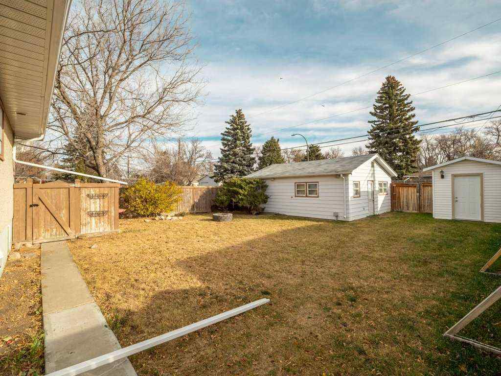 MLS® A2268276 - 2704 3 Avenue S in Indian Battle Heights Lethbridge, Residential