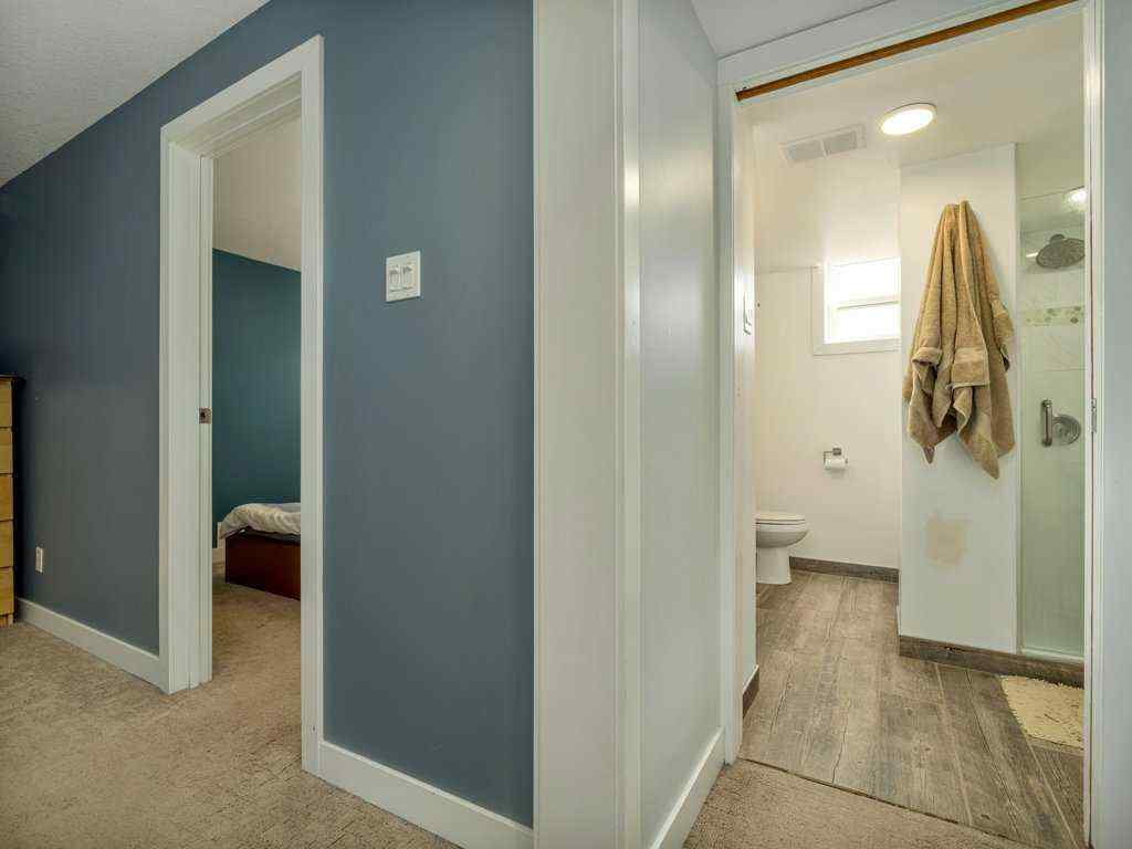 MLS® A2268276 - 2704 3 Avenue S in Indian Battle Heights Lethbridge, Residential