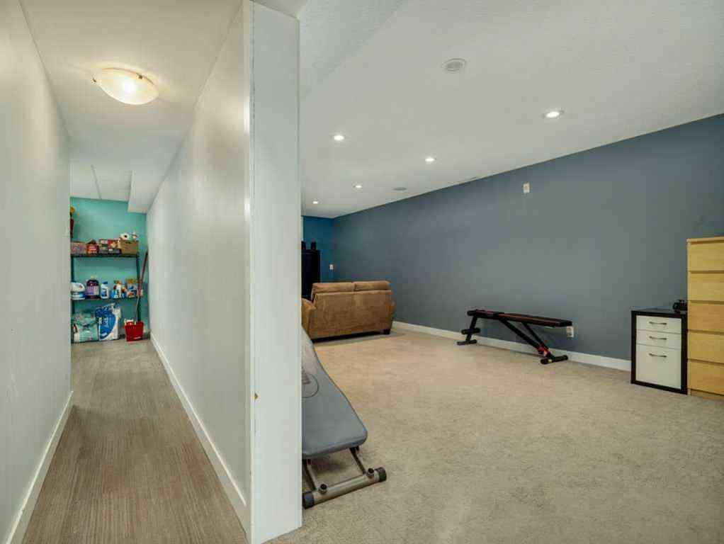 MLS® A2268276 - 2704 3 Avenue S in Indian Battle Heights Lethbridge, Residential