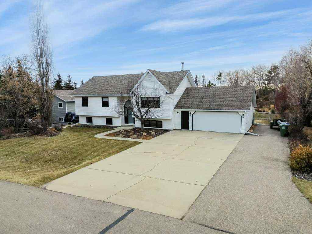 MLS® A2268280 - 45 Ravenscrag Crescent N in NONE Norglenwold, Residential