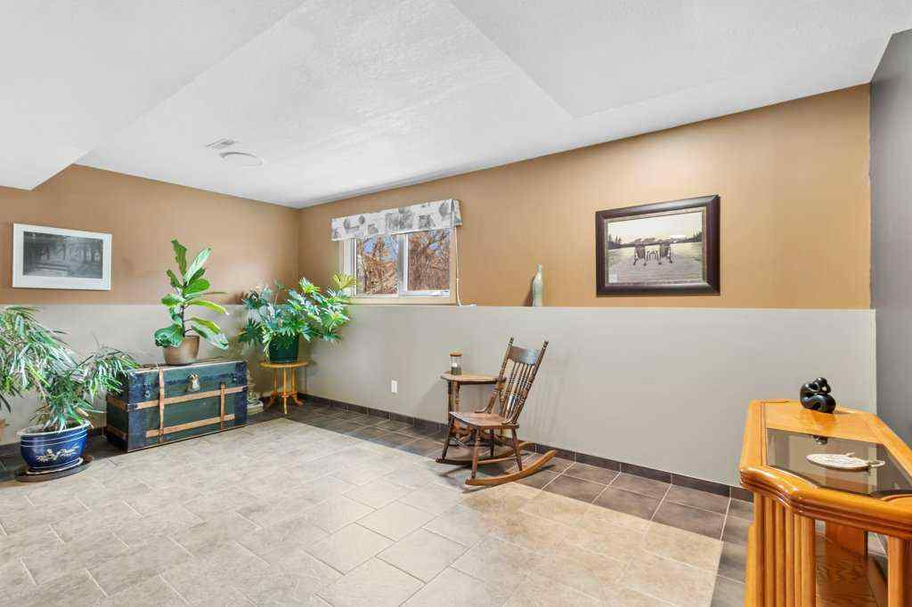 MLS® A2268280 - 45 Ravenscrag Crescent N in NONE Norglenwold, Residential