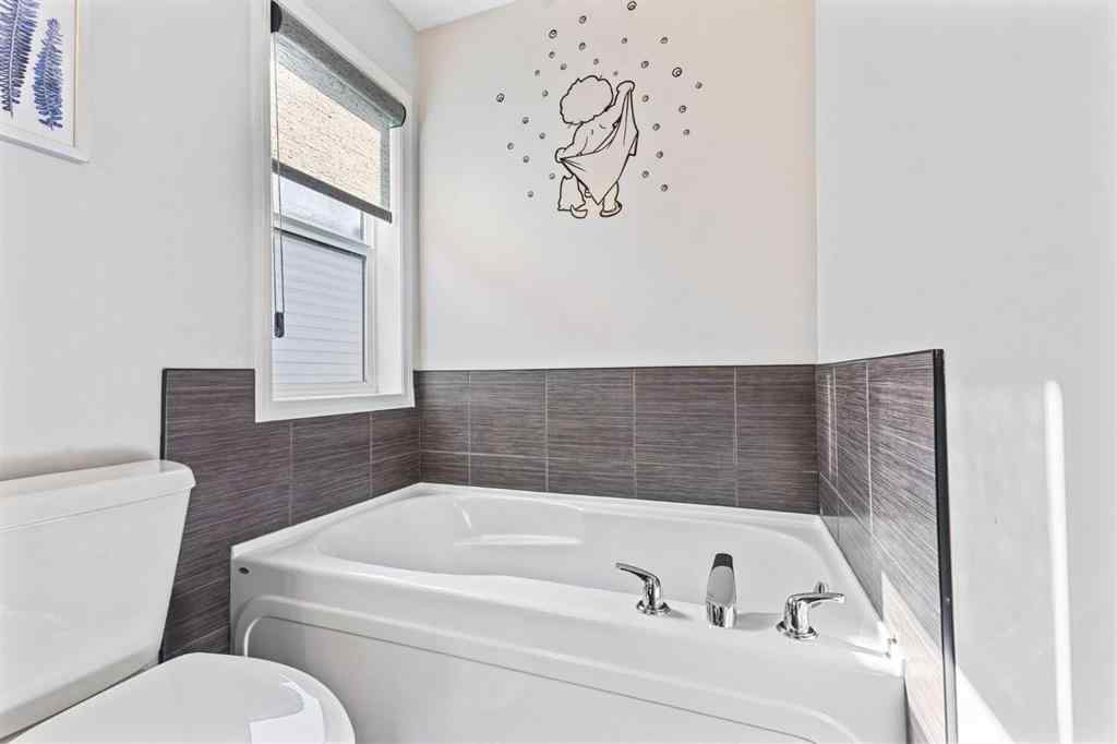 MLS® A2268281 - 8 Copperpond Avenue SE in Copperfield Calgary, Residential