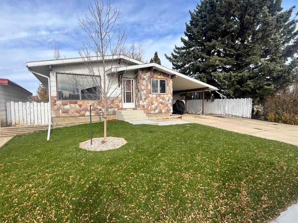 MLS® A2268283 - 4633 51 Avenue  in NONE Taber, Residential