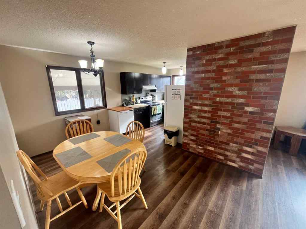 MLS® A2268283 - 4633 51 Avenue  in NONE Taber, Residential